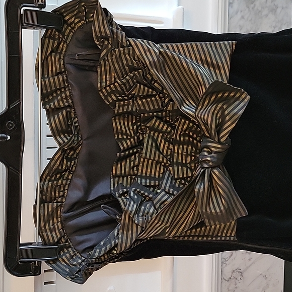 Vintage Laura Ashley strapeless Dress - Picture 6 of 10